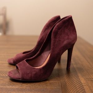 Vince Camuto Faux Suede Peep Toe Heels 7.5